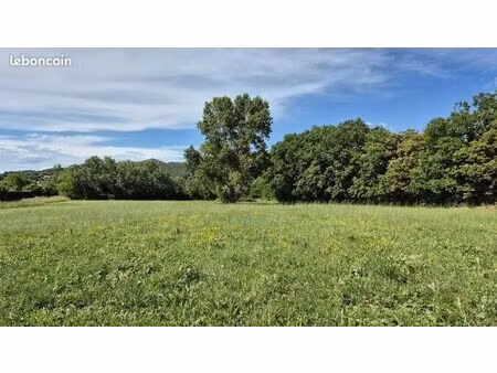 terrain 520 m² bollene