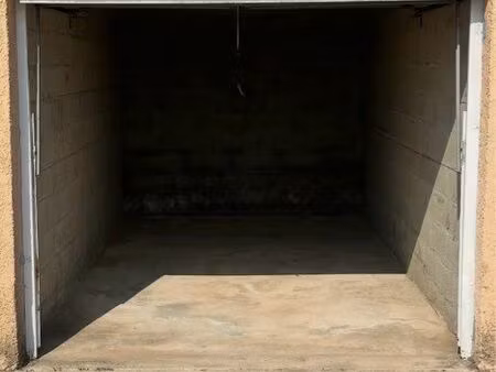 garage cavalaire résidence les jardins d’azur