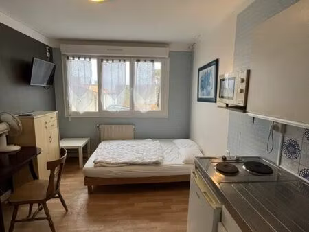 location studio disponible de suite