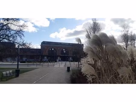 studette proche gare saint quentin -aisne 02100
