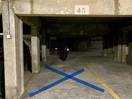 vente parking gambetta (75020)
