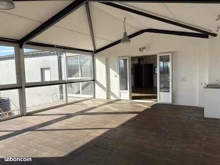 local professionnel – 130 m² parc d’activités « le tourail » – coustellet