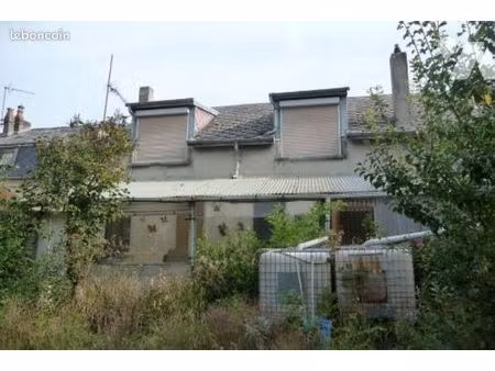 maison 6 pièces 90 m²