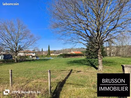 terrain 1400 m² castres