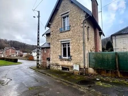 maison 3 pièces 90 m²
