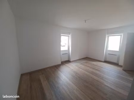 maison de village t3 avec garage