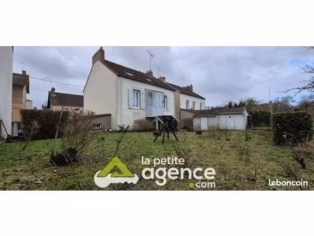 maison 4 pièces 80 m²