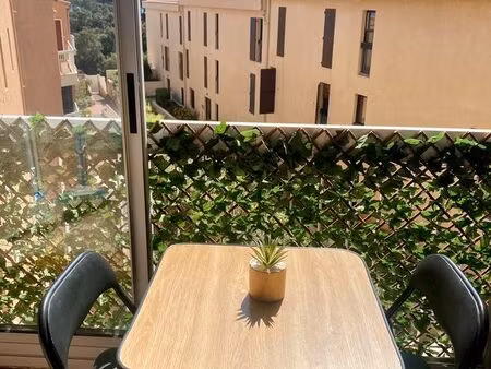 studio cosi à vendre