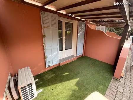 studio les sablettes -quartier sud -la seyne sur mer