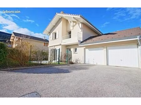 maison individuelle - 4 chambres - 100m2 - jardin clôturé - vouvray- châtillon en michaill