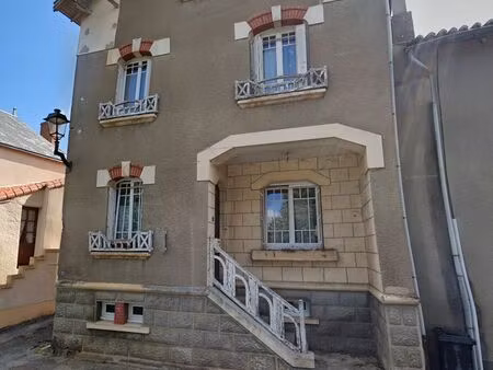 maison de village 8 pièces 180 m²