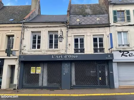 immeuble 315 m² guise