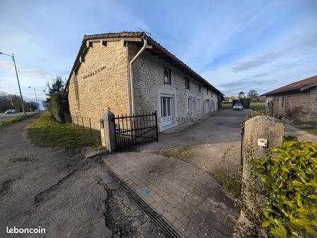 longère 4 pièces 100 m²