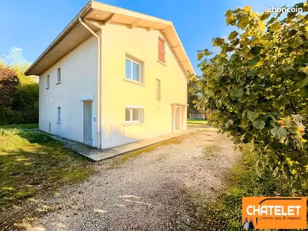 maison 7 pièces 163 m²