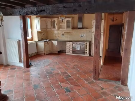 maison indépendante très proche montluçon