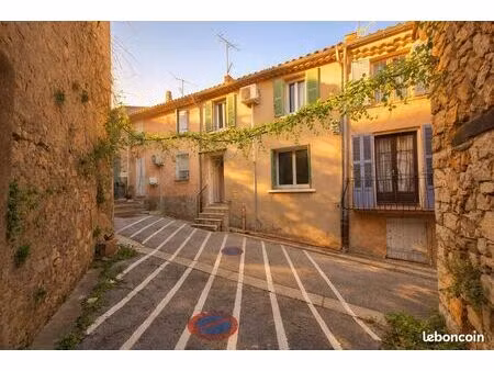 maison de village 3 pièces 66 m²