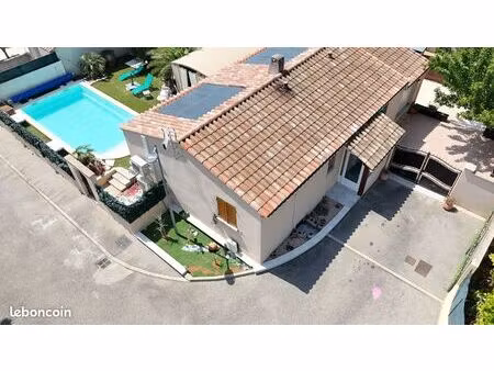 ?villa de plain-pied à monteux – entre mer  montagne et qualité de vie provençale