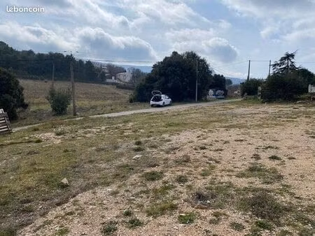 terrain 1 650 m² plan d aups sainte baume