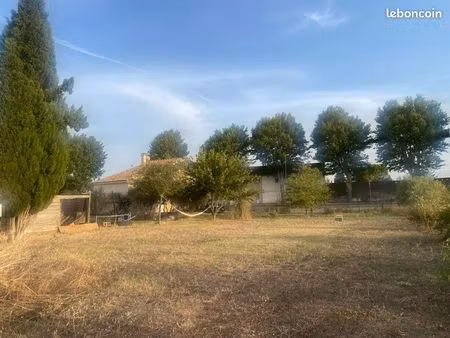 maison60m2 1 chambre avec grand terrain