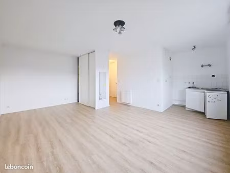 appartement 1 pièce 34 m²