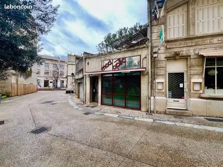 murs commerciaux loué