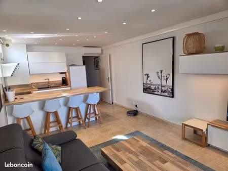 f2 39m2 terrasse garage vue mer et port