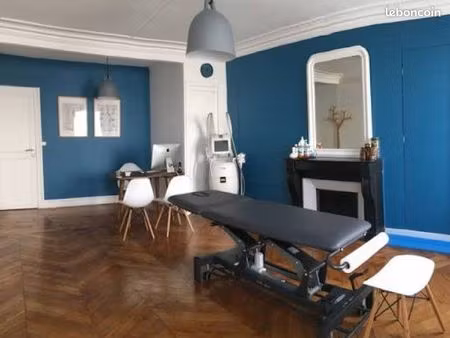 location cabinet kiné