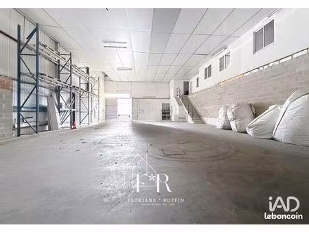 local 300 m² althen-des-paluds