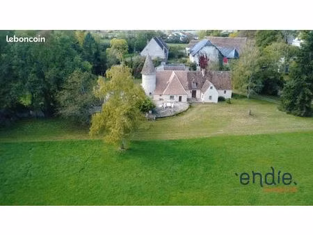château 12 pièces 289 m²