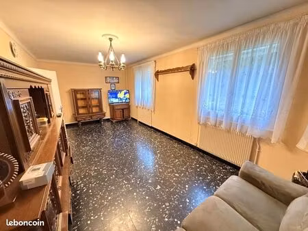 maison 5 pièces 84 m²