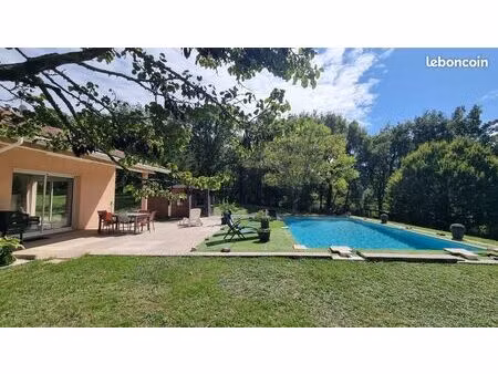 sublime villa avec s-sol et piscine