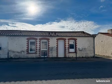 maison 2 pièces 48 m²