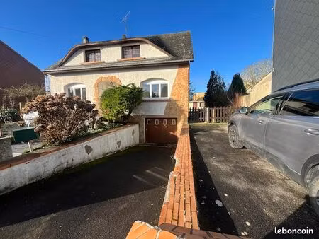 maison à albert 80300