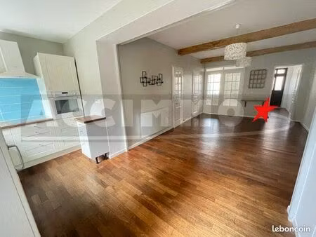 maison 5 pièces 148 m²