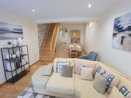 maison 6 pièces 80 m²