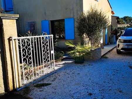 jolie petite mitoyenne 3 pièces / proche plage