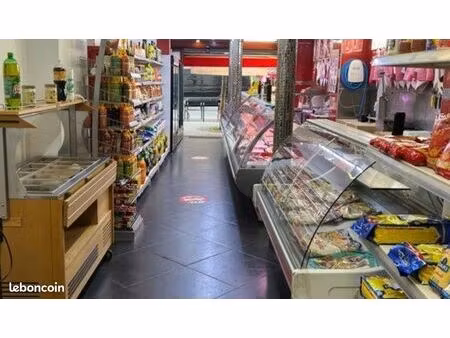 boutique 150 m² paris