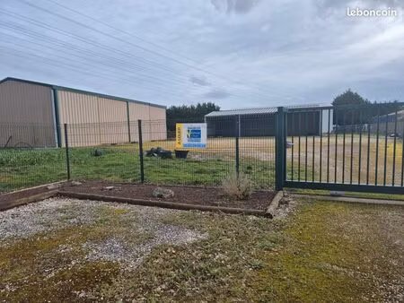 location local commercial golfech (82) bureau et hangars