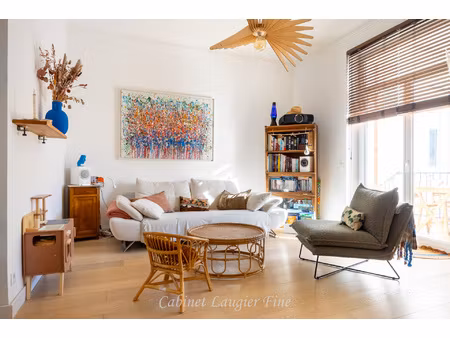 cinq-avenues t3 rénové de 71 m2 immeuble années 30 lum