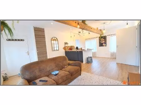 tres bel appart f2 avec jardin parking et parc