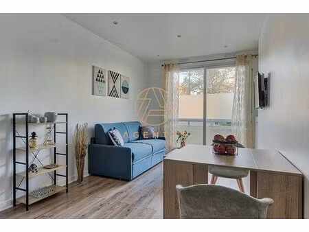 rer a / standing / parking double