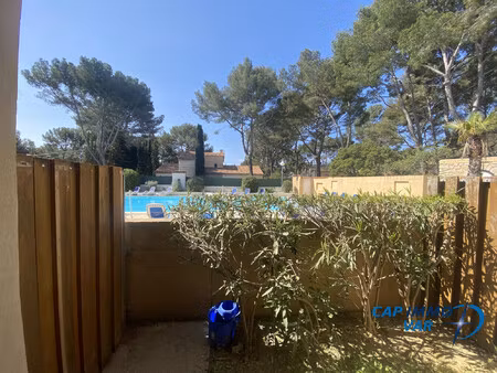 appartement t2 avec terrasse et pisci ne