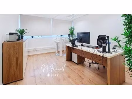 ensemble de murs commerciaux avec commerce sous bail commercial