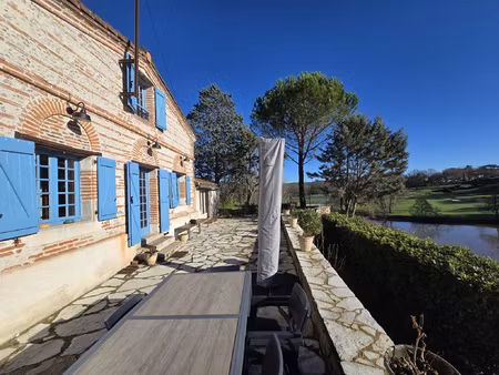 coup de coeur en bord de tarn maison en pierre avec jardin