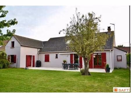 maison lumineuse sans travaux avec un studio indépendant