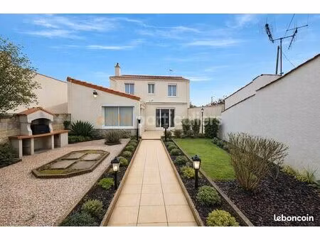 maison 4 pièces 121 m²