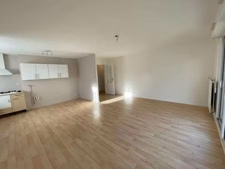vente appartement 3 pièces à saint-avé (56890) : à vendre 3 pièces / 67m² saint-avé