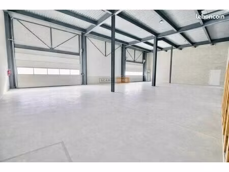 local industriel 176 m²