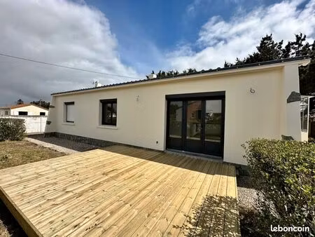 maison entièrement rénovée boisvinet