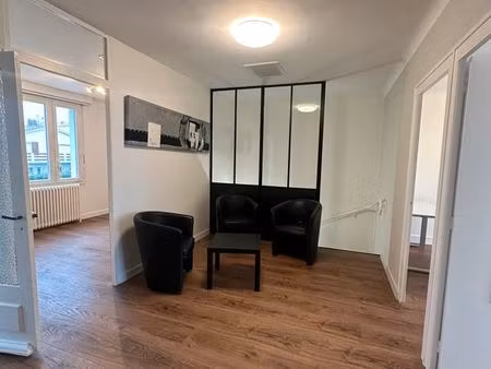 a louer bureaux  les sables d'olonne  78 50 m2  climatisation